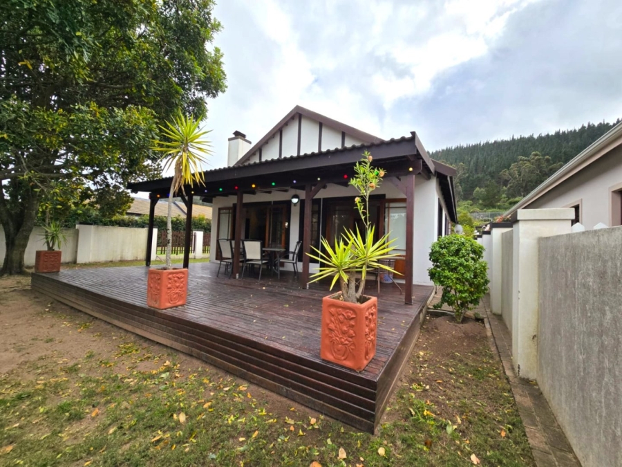 2 Bedroom Property for Sale in Sedgefield Central Western Cape